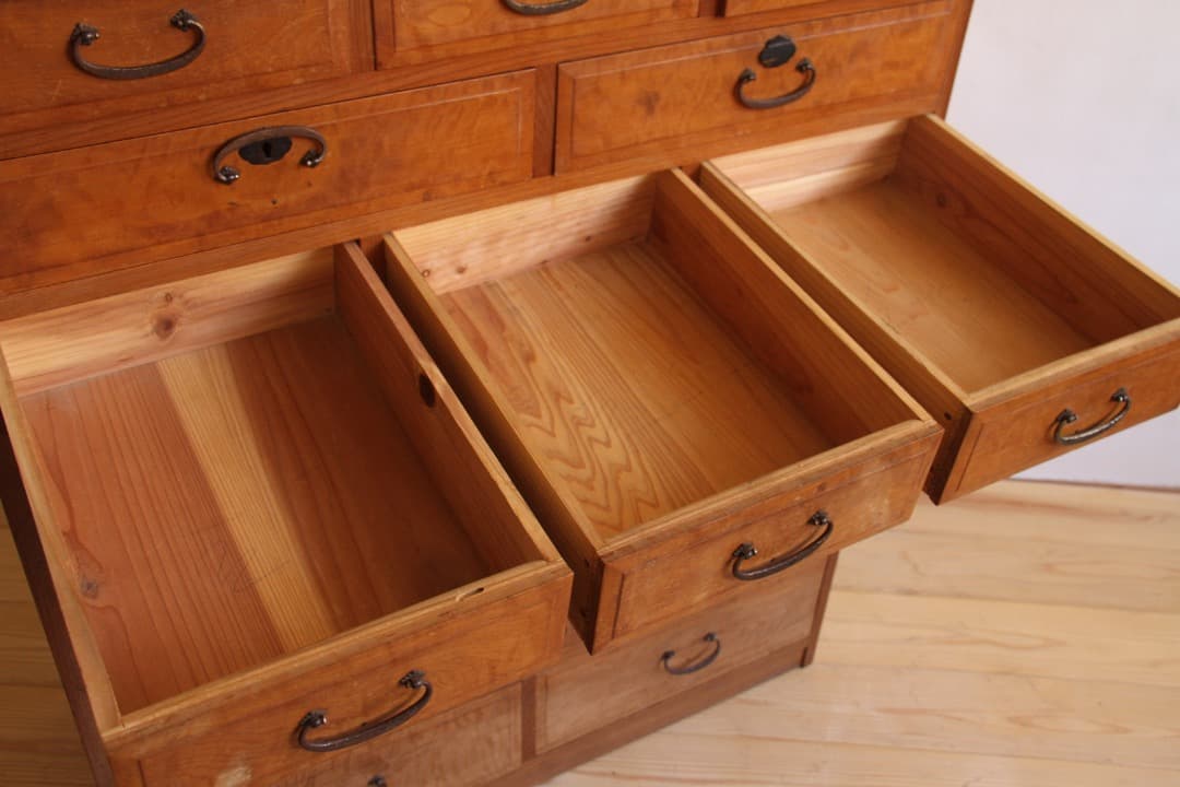 収納棚　チェスト　和箪笥　木製　ナチュラル　和家具　古道具　古家具　アンティーク