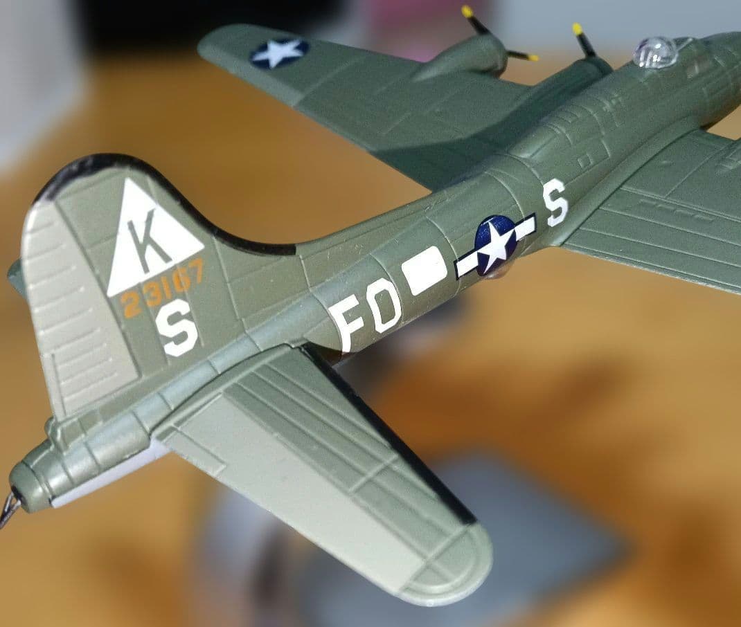 ボーイング B-17 フライングフォートレス（Flying Fortress）