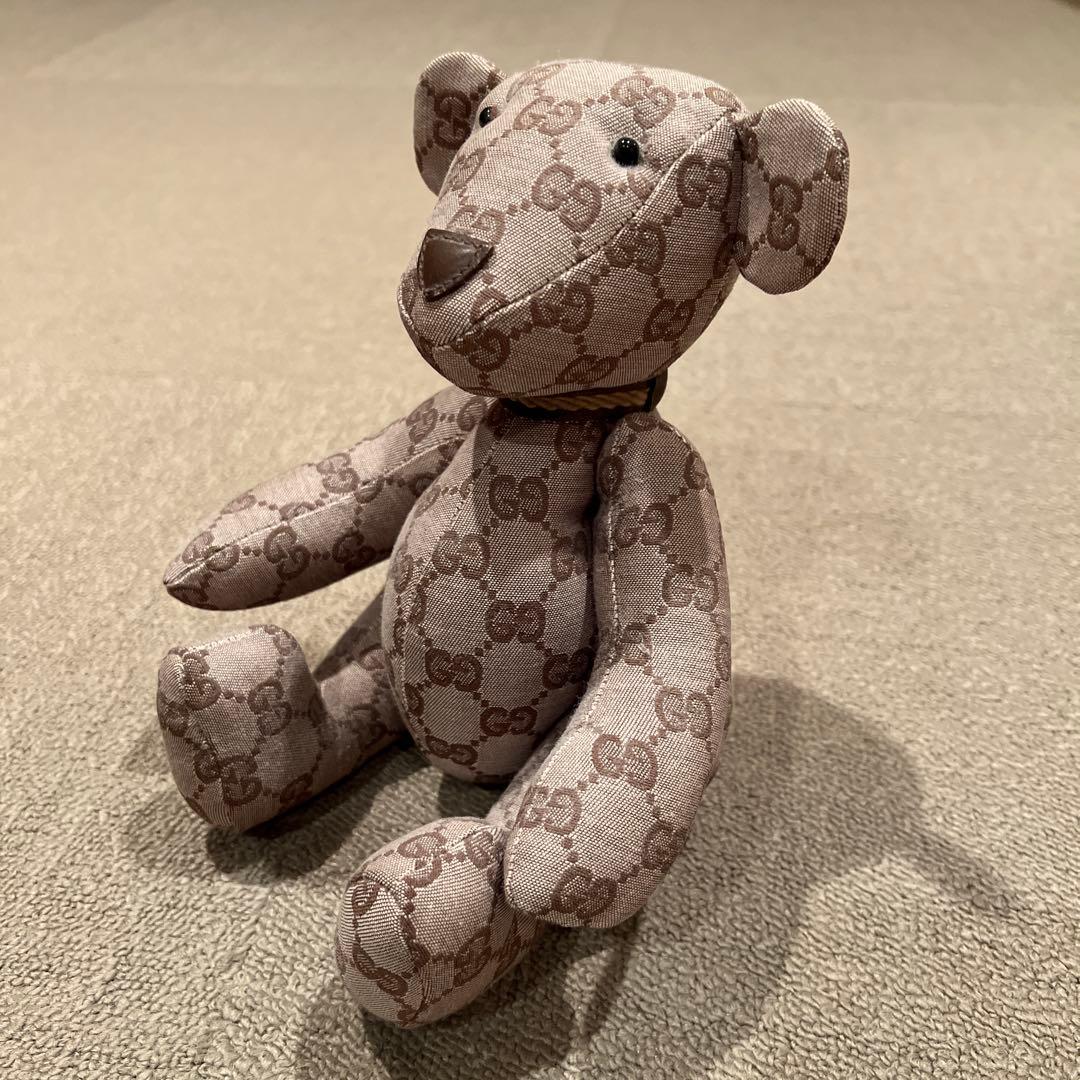 Gucci GGパターン ぬいぐるみ