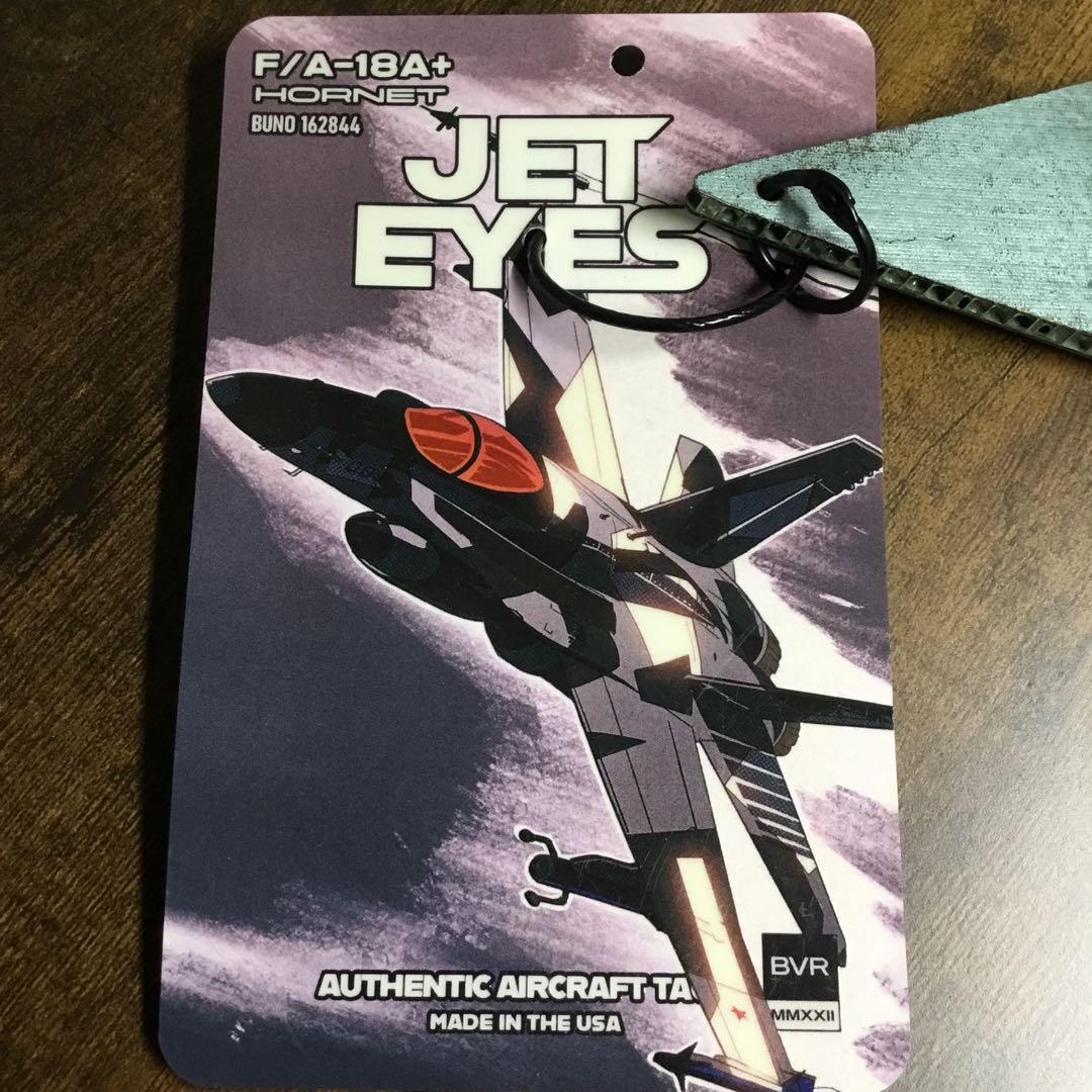 F/A-18A　実機使用キーホルダー　アメリカ海軍　戦闘機　TOPGUN　完売品