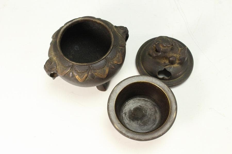 古銅 獅子蓋 小さな香炉 骨董品(K-YC474)