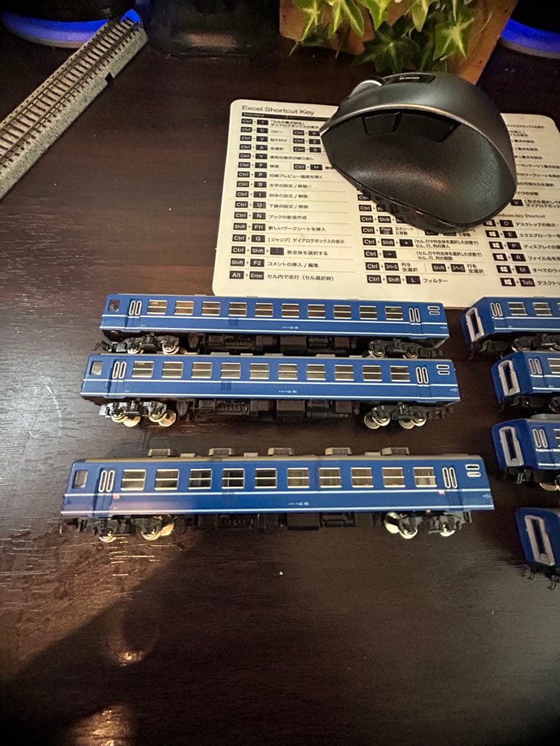 KATO12系客車AND TOMIX機関車セット9両ジャンク