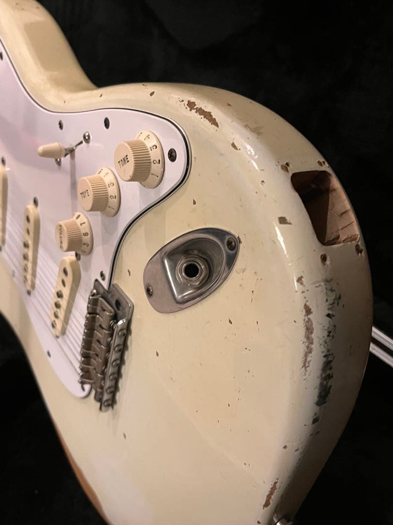 超初期&CSPU搭載！Road Worn Stratocaster 白ローズ