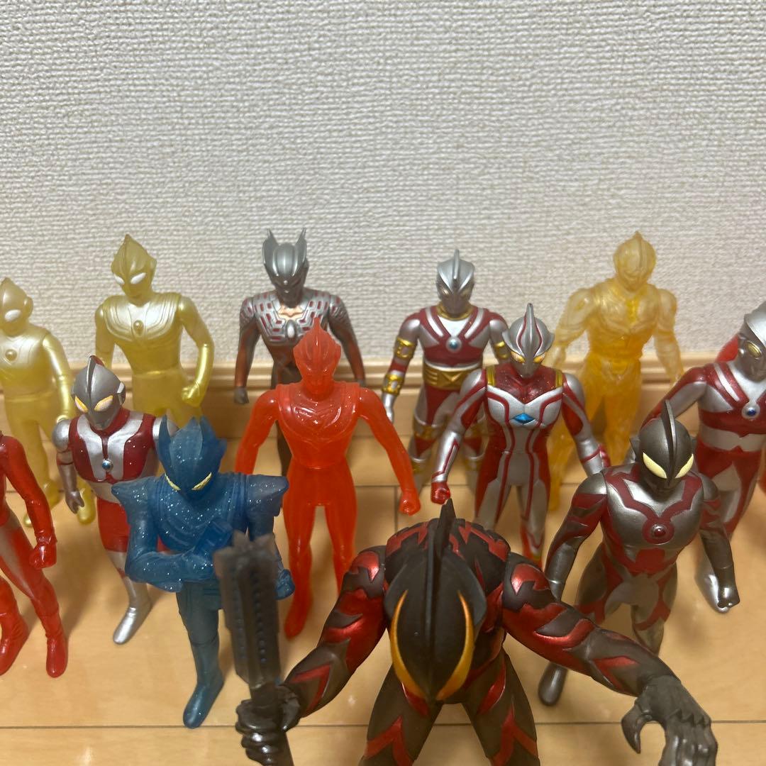 ウルトラマン限定ソフビセット16体セット