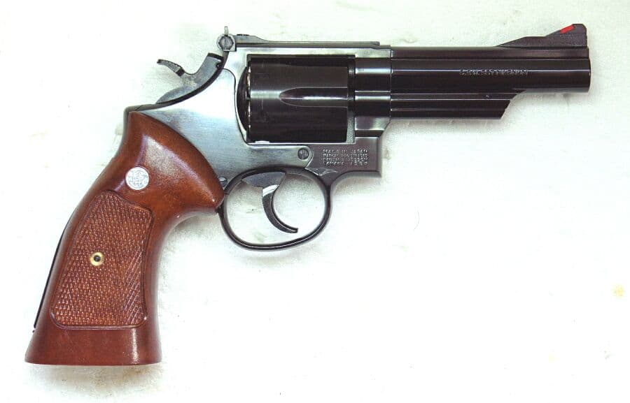 トイガン TANAKA S&W M19 4inch Steel Finish