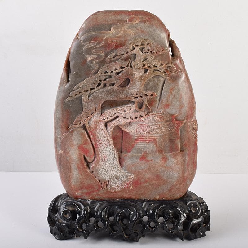 中国　玉石彫刻　鶏血石　山水人物刻　床飾　置物　唐木台付　F　R7719B