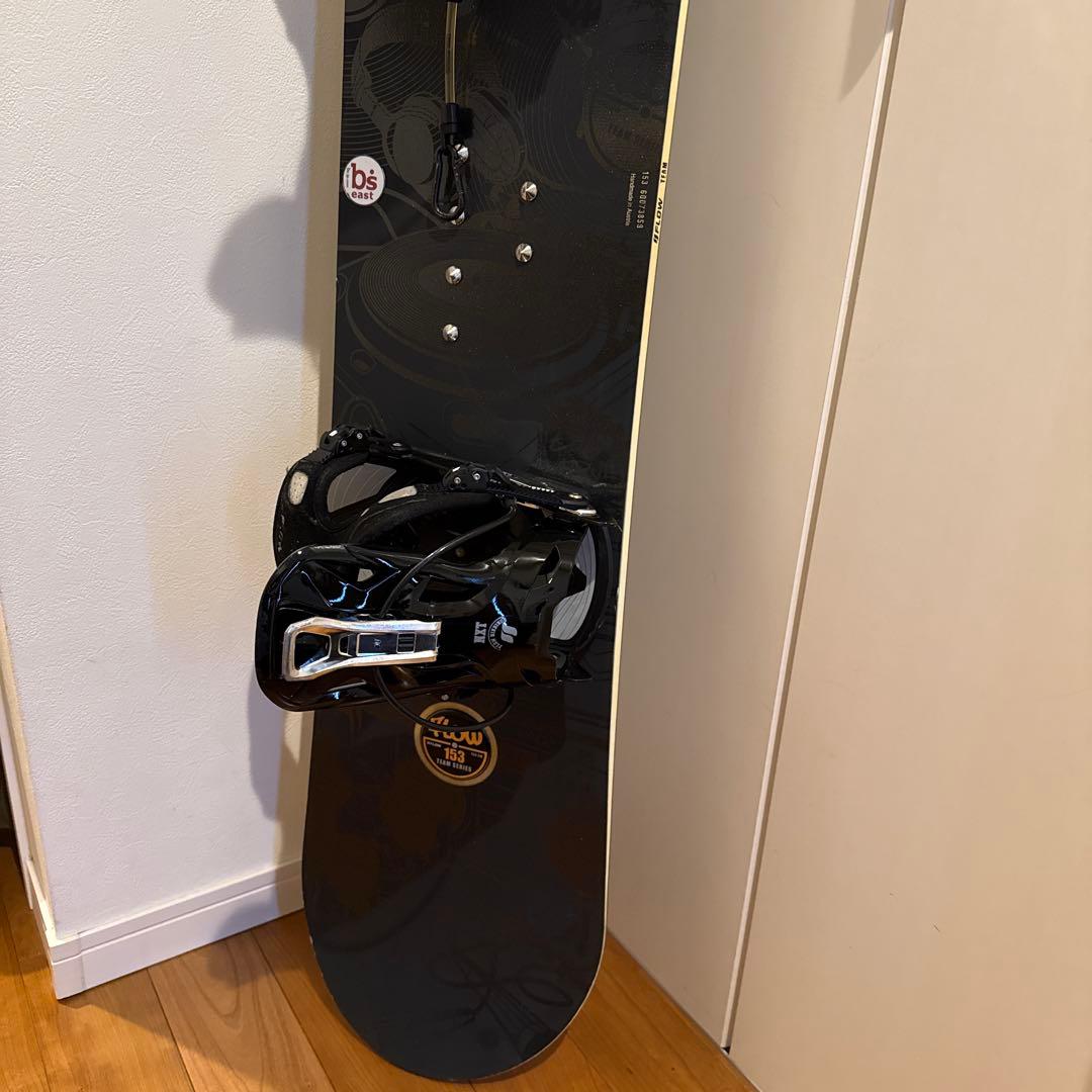 FLOW ブラック スノーボード