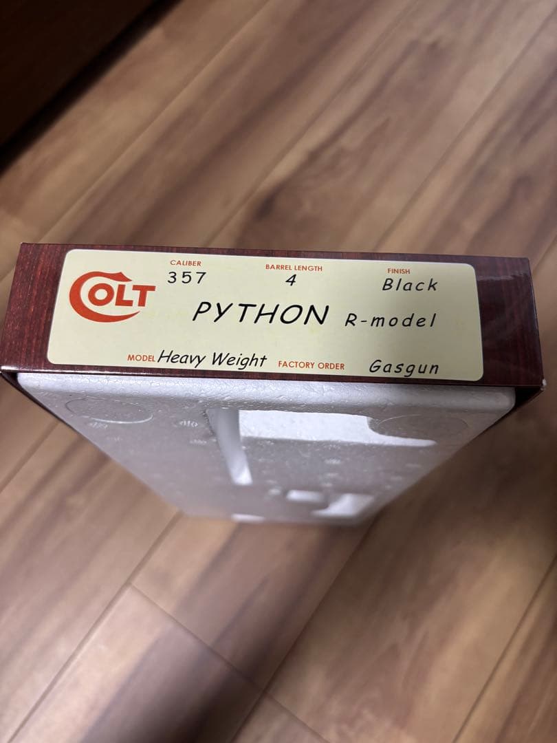 タナカ　COLT PYTHON ガスガン 357口径 4インチ　コルトパイソン