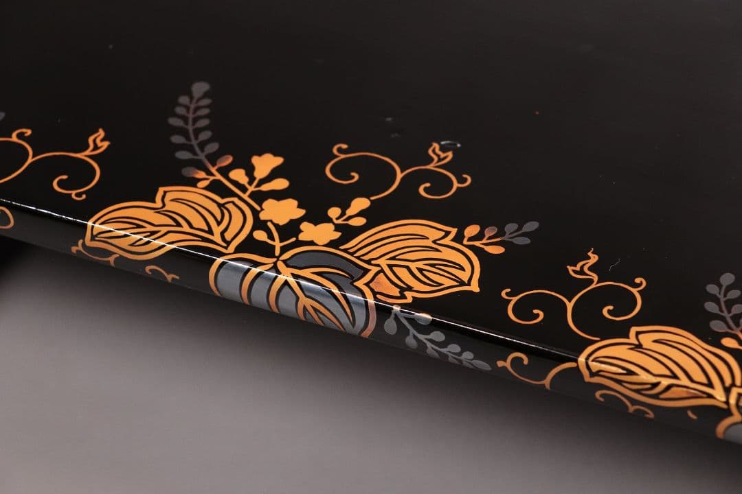 時代 桐蒔絵 黒塗 巻き足 平卓 花台 天然木 木箱入り 唐草【MA371】