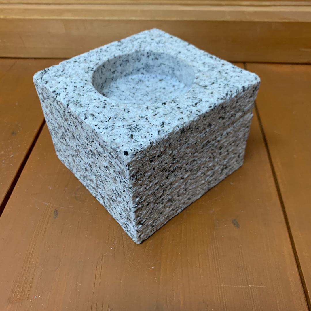 爬虫類　角型シェルター　7