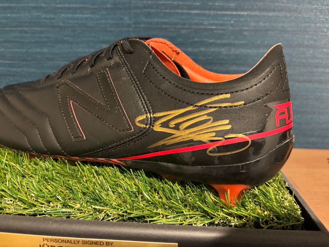 【公式】ユルゲンクロップ直筆サイン入りスパイク