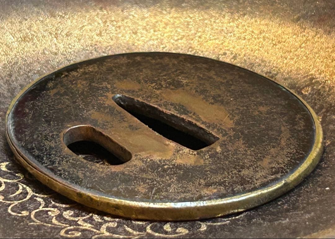 刀装具　鍔　武具　日本刀　骨董　アンティーク　コレクション