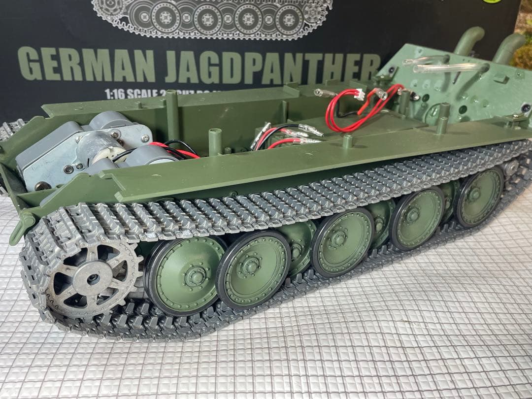 最新プロ2！ヘンロン1/16 Ver-7.0【JAGDPANTHER】シャーシー