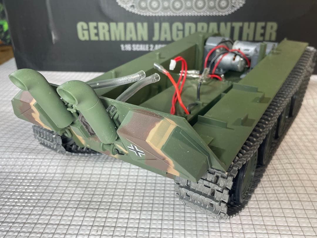 最新プロ2！ヘンロン1/16 Ver-7.0【JAGDPANTHER】シャーシー