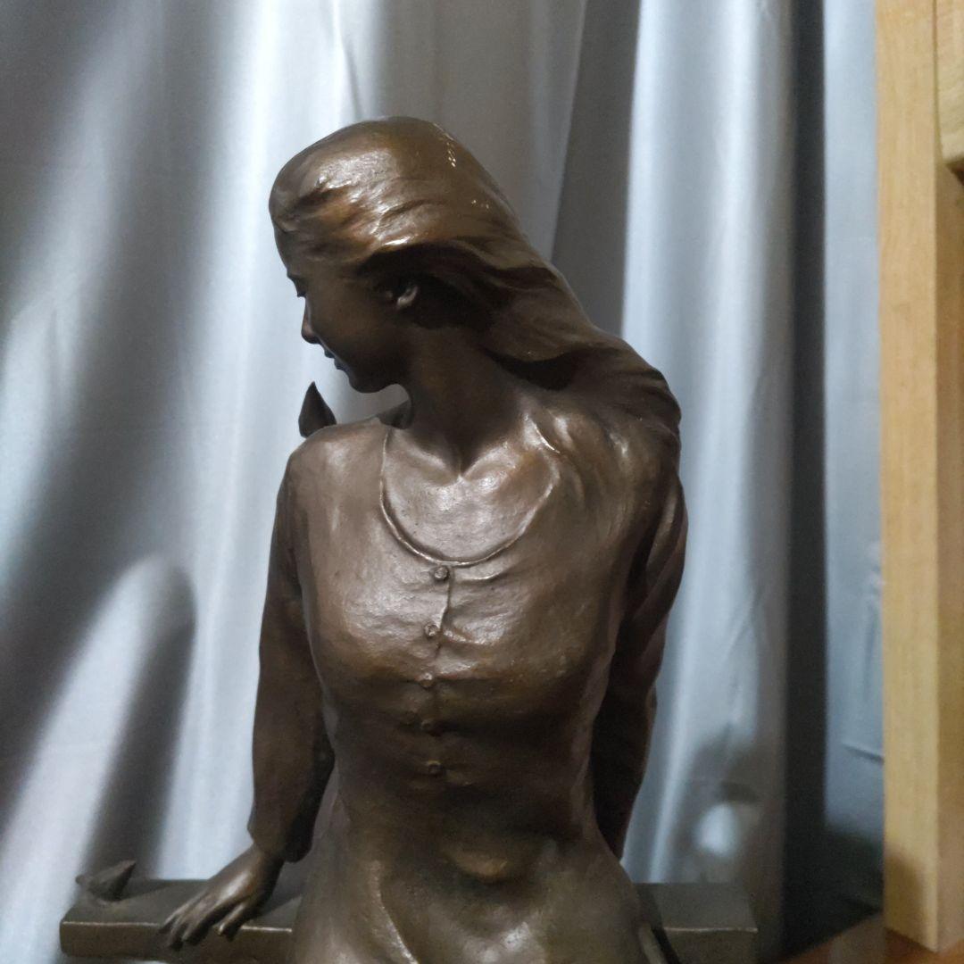 大道寺光弘ブロンズ製女性像 木もれびのなかで約35cm