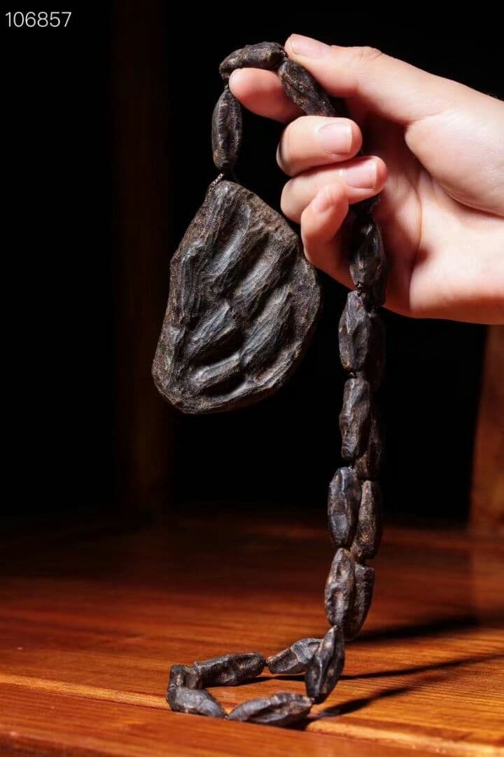 本物保证天然ベトナムじんー沈香ネックレス 野生の老材料(収蔵ひん品)