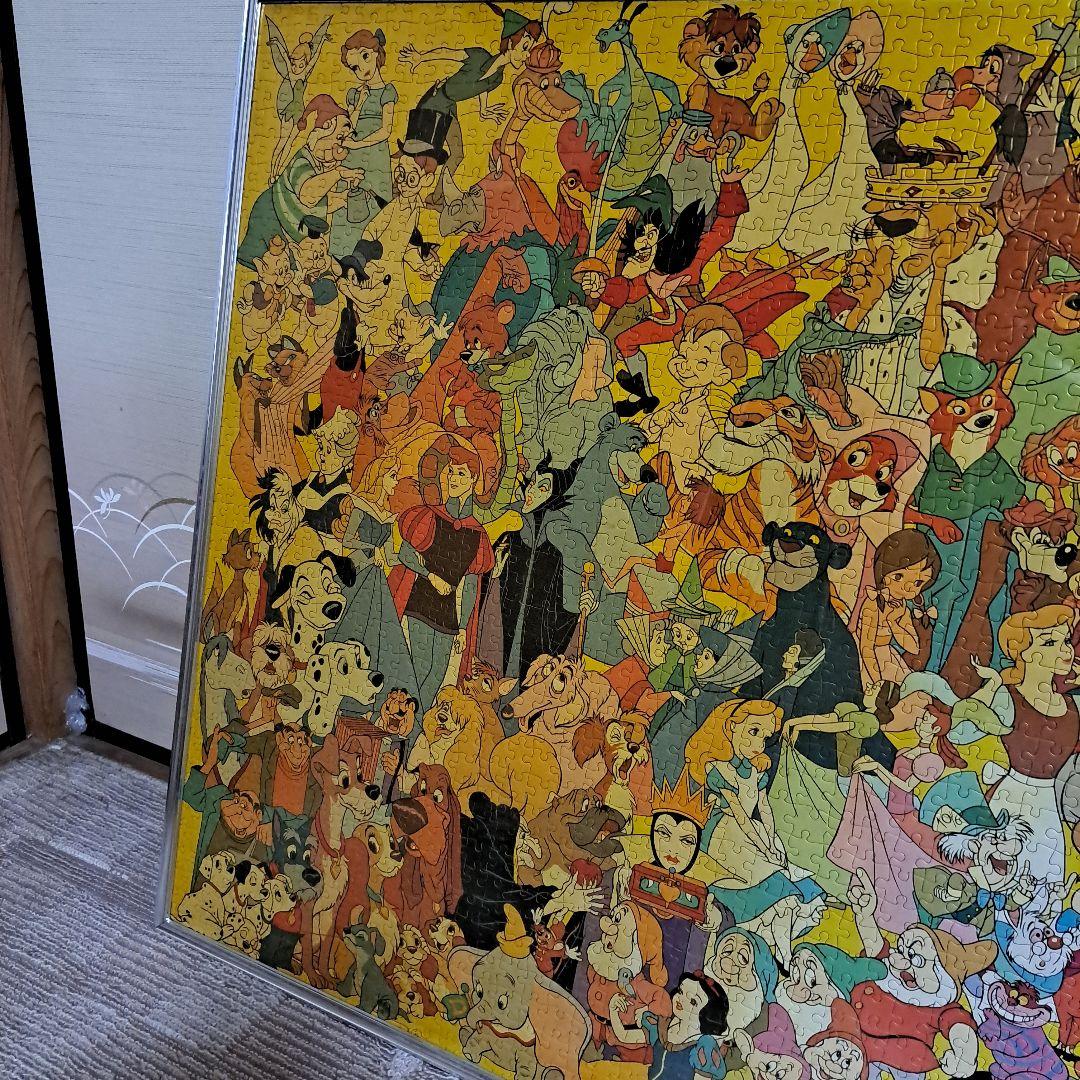 ディズニーキャラクター162種類 ジグソーパズル 2000ピース　1980年代