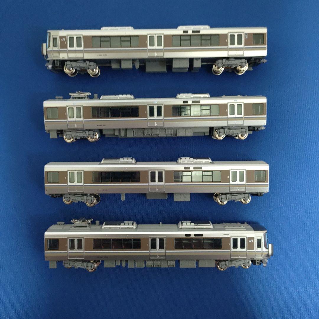 KATO　223系2000番台「新快速」4両セット　10-1677