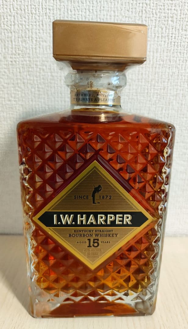 【ニューイヤーセール、本日まで】I.W.ハーパー 15年 バーボン 750ml