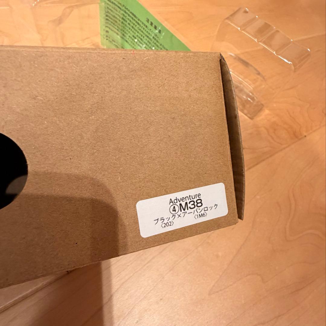 新型 RAV4 カラーサンプルミニカー adventure 黒×アーバンロック