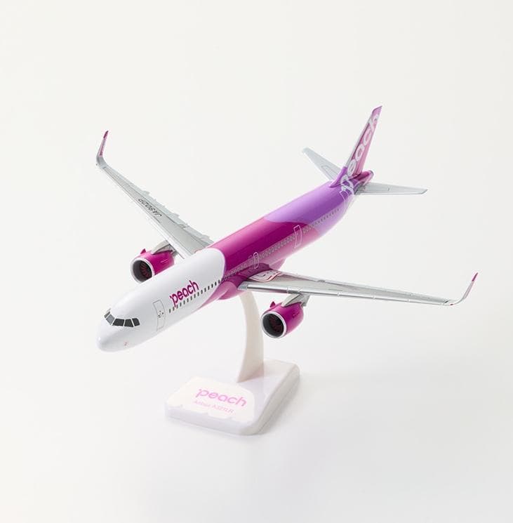【新品】ピーチ エアバス A321LR モデルプレーン 1/200【匿名】