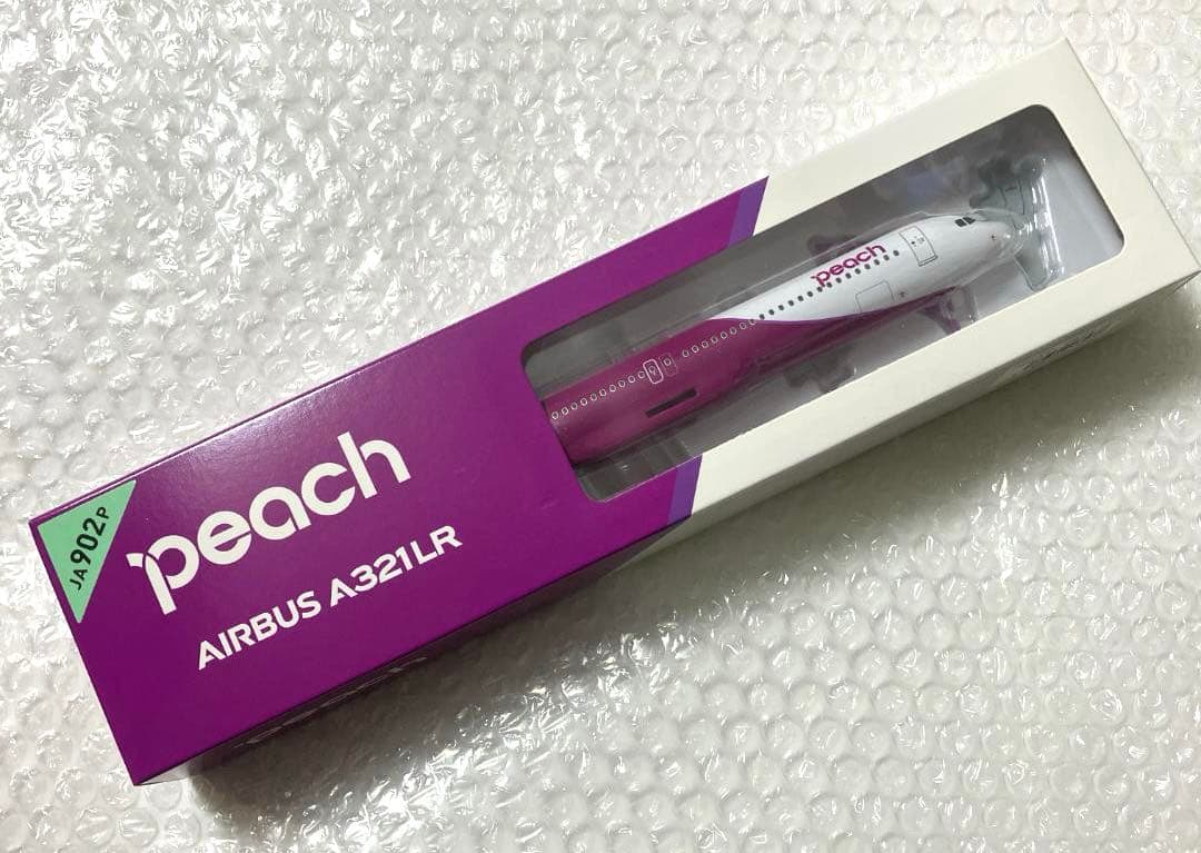 【新品】ピーチ エアバス A321LR モデルプレーン 1/200【匿名】