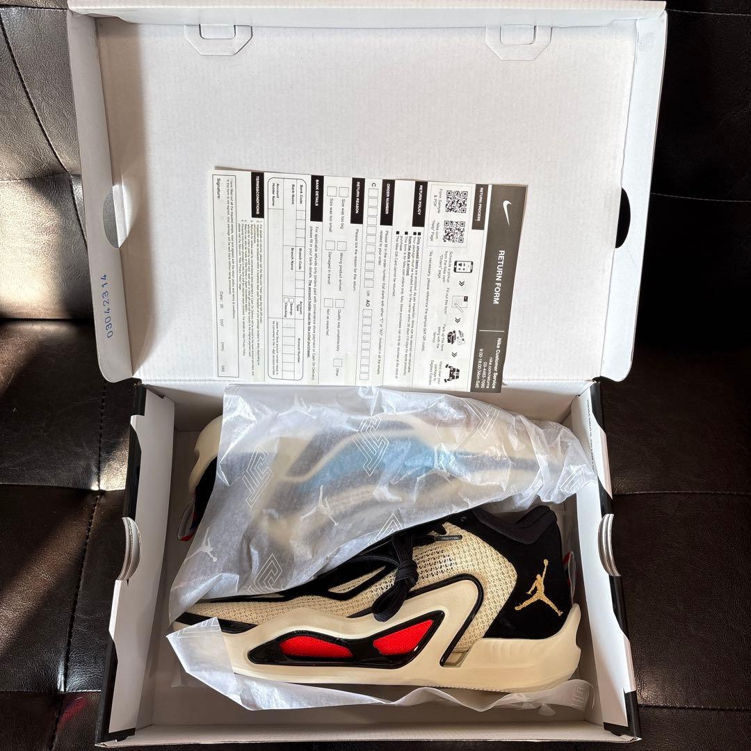 未使用品　テイタム1\