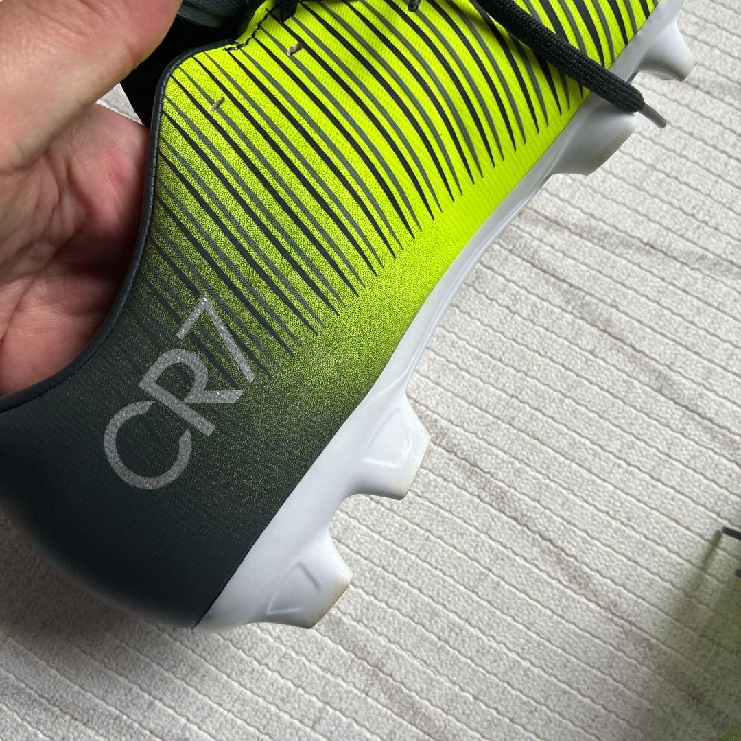 NIKE マーキュリアル ビクトリー VI CR7 HG-V