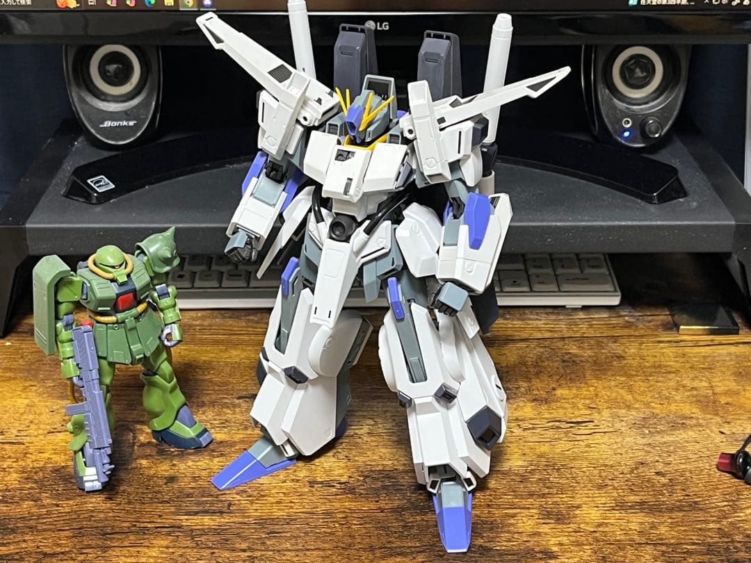 ガンプラ MG verKa 1/100 fazz 組み立て済み