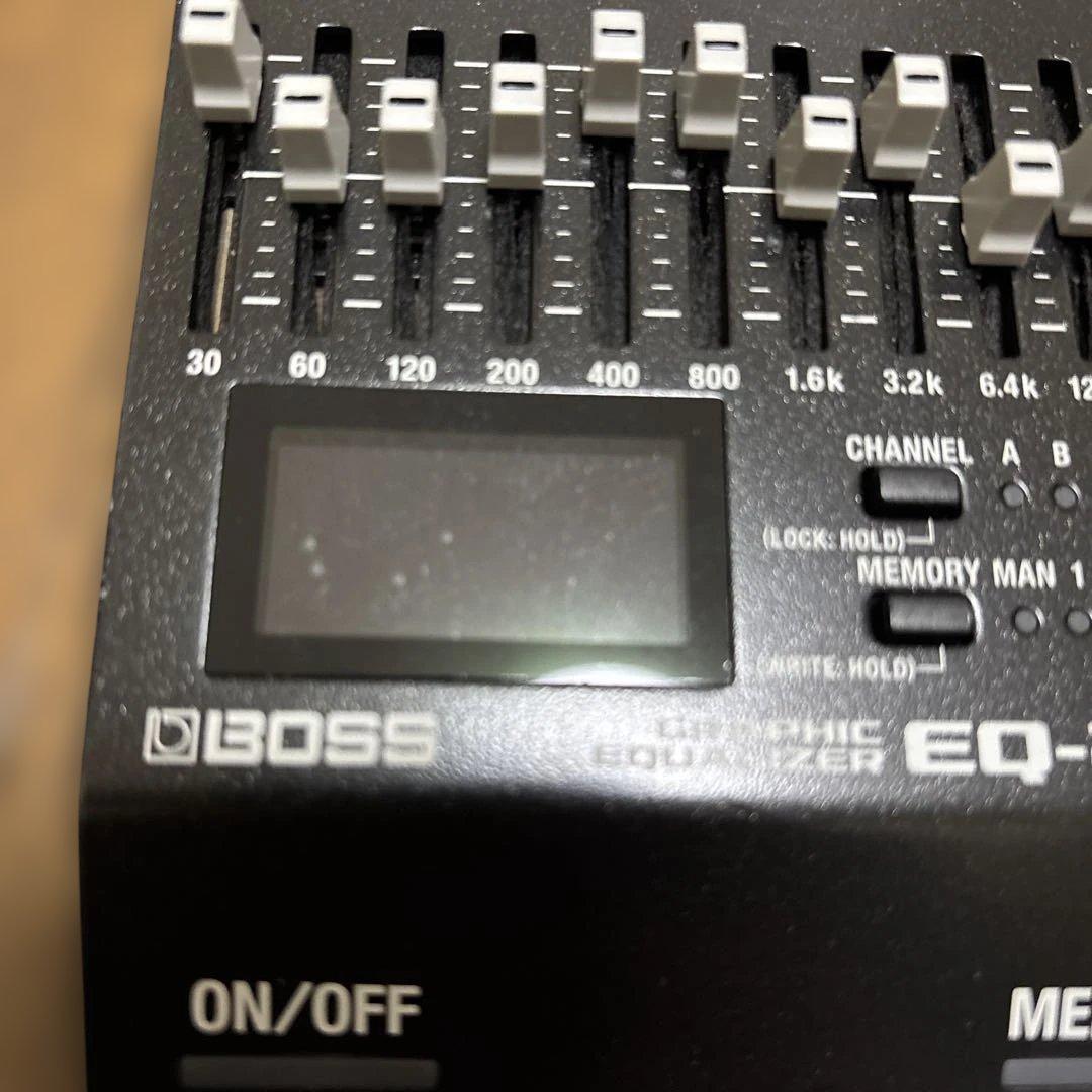BOSS EQ-200 ギターエフェクター