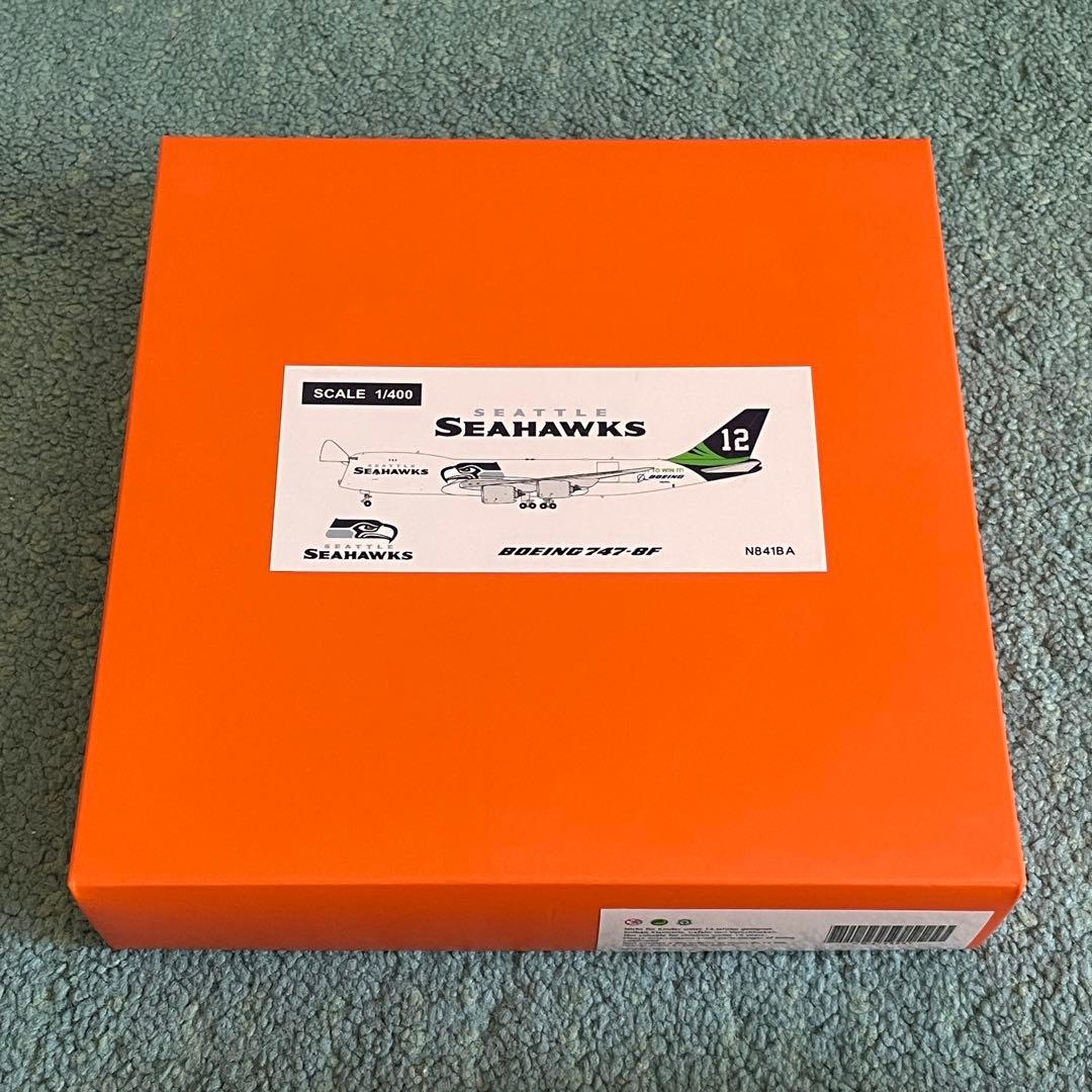 BOEING 747-8F ハウス SEATTLE SEAHAWKS 1:400