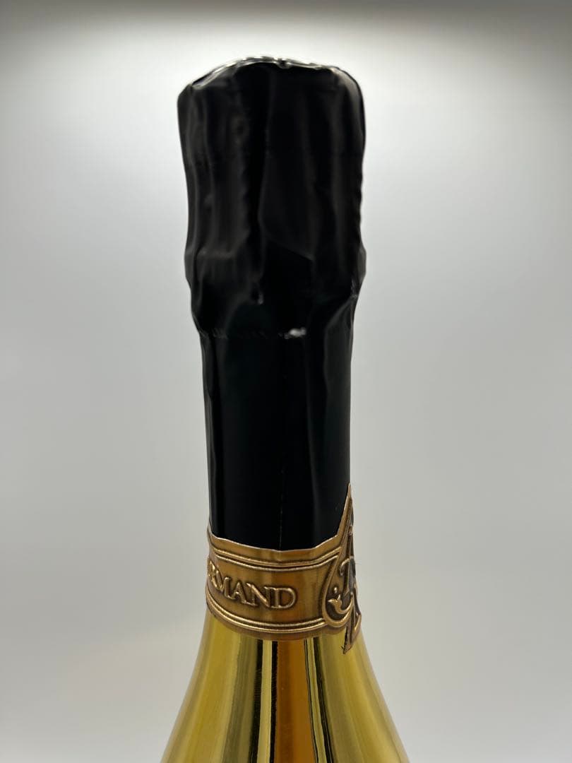 未開封　アルマンドゴールド　750ml