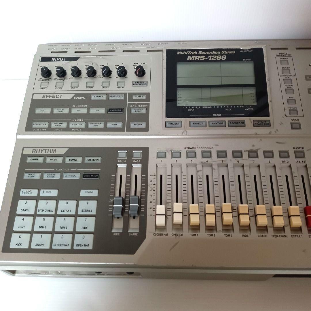 通電確認　Zoom MRS-1266 マルチトラックレコーダー ズーム