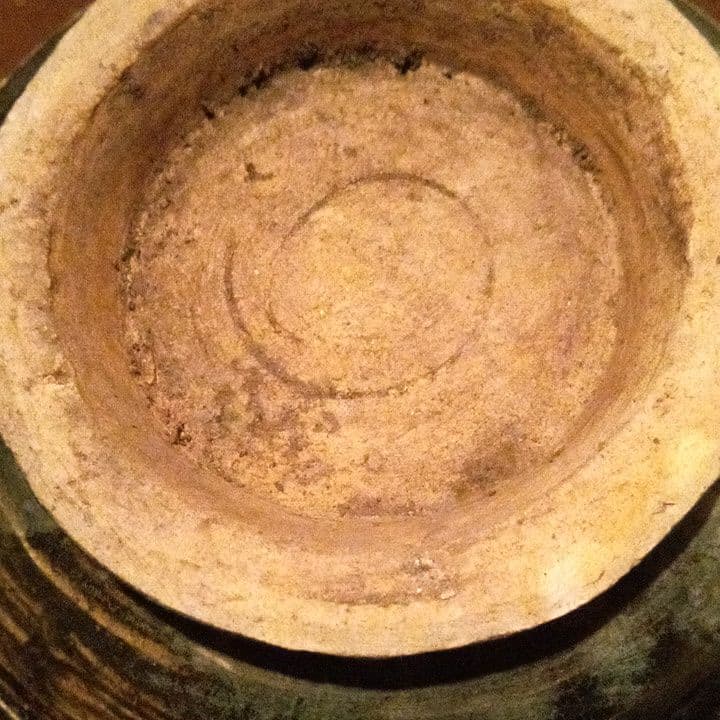 中国陶磁器　磁州窯　浮き彫り壺