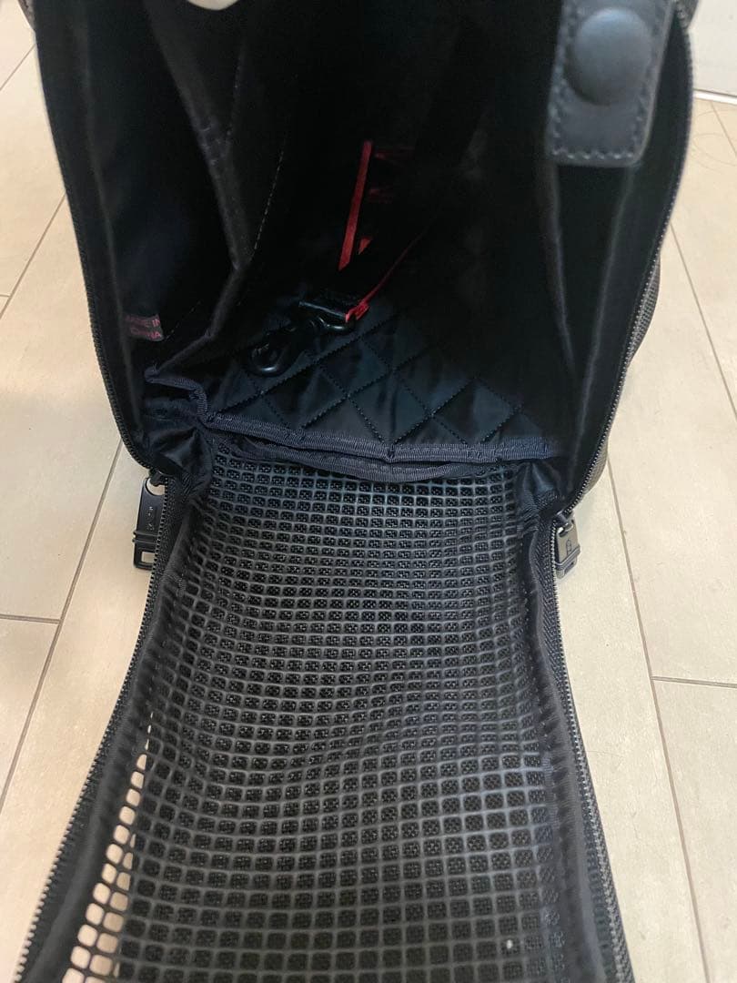TUMI トゥミ　 ペットキャリー ショルダーバッグ 型式22180DH