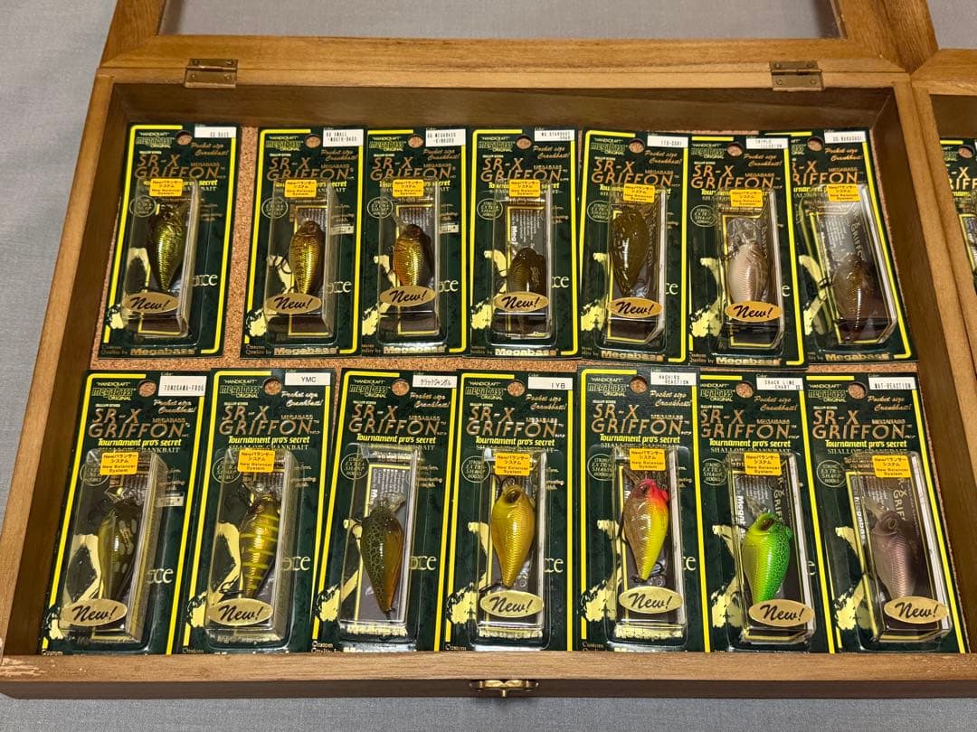 メガバス　SR-Xグリフォン　新品33個　2002年頃のカタログ全カラー