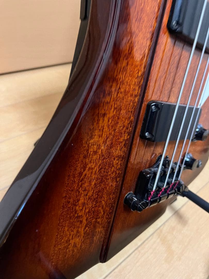 Epiphone Thunderbird 4弦エレキベース