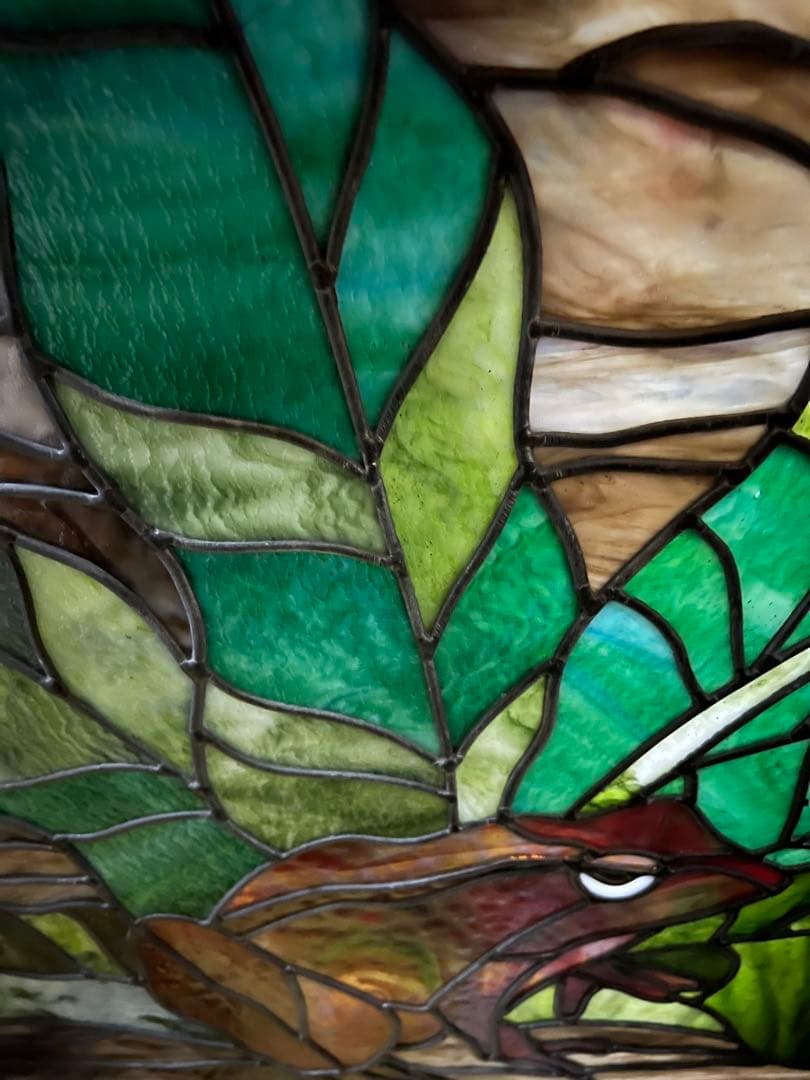 ステンドガラスのパネル葡萄ぶどう　カエル蛙