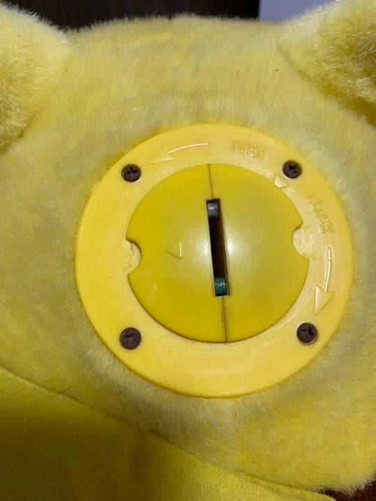 激レア！おしゃべりピカチュウ特大貯金箱