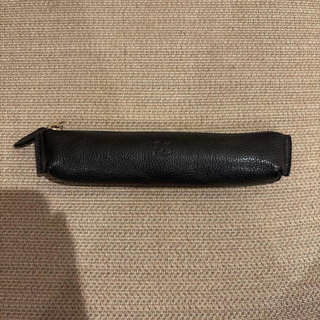 イルビゾンテ ペンケース