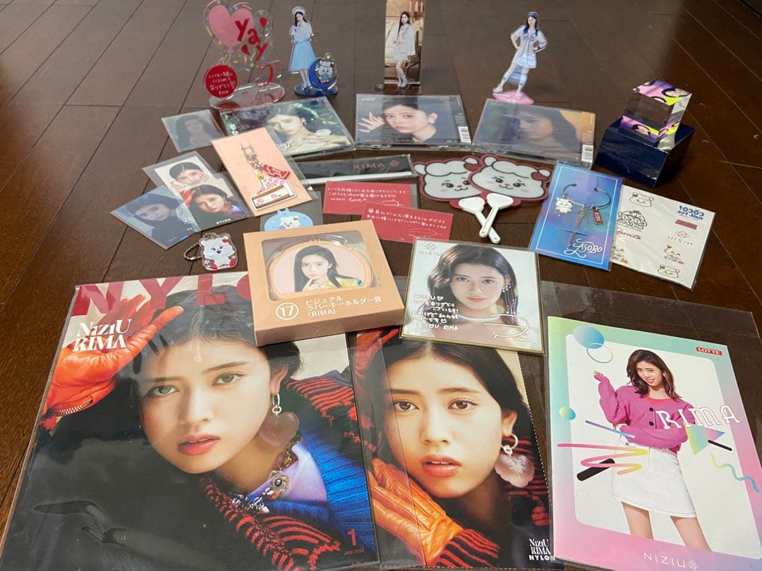 NiziUリマのグッズセット