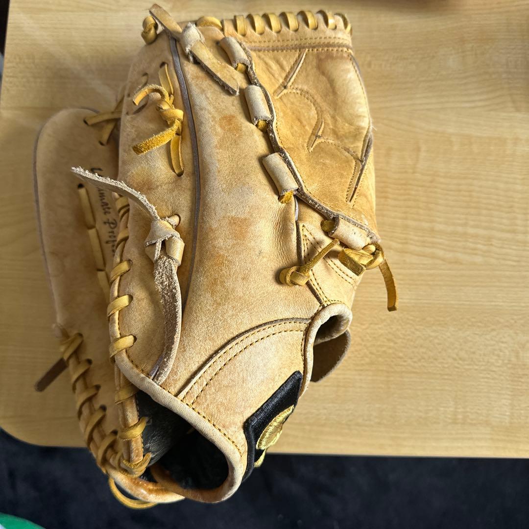 ジームズ軟式グローブ投手用