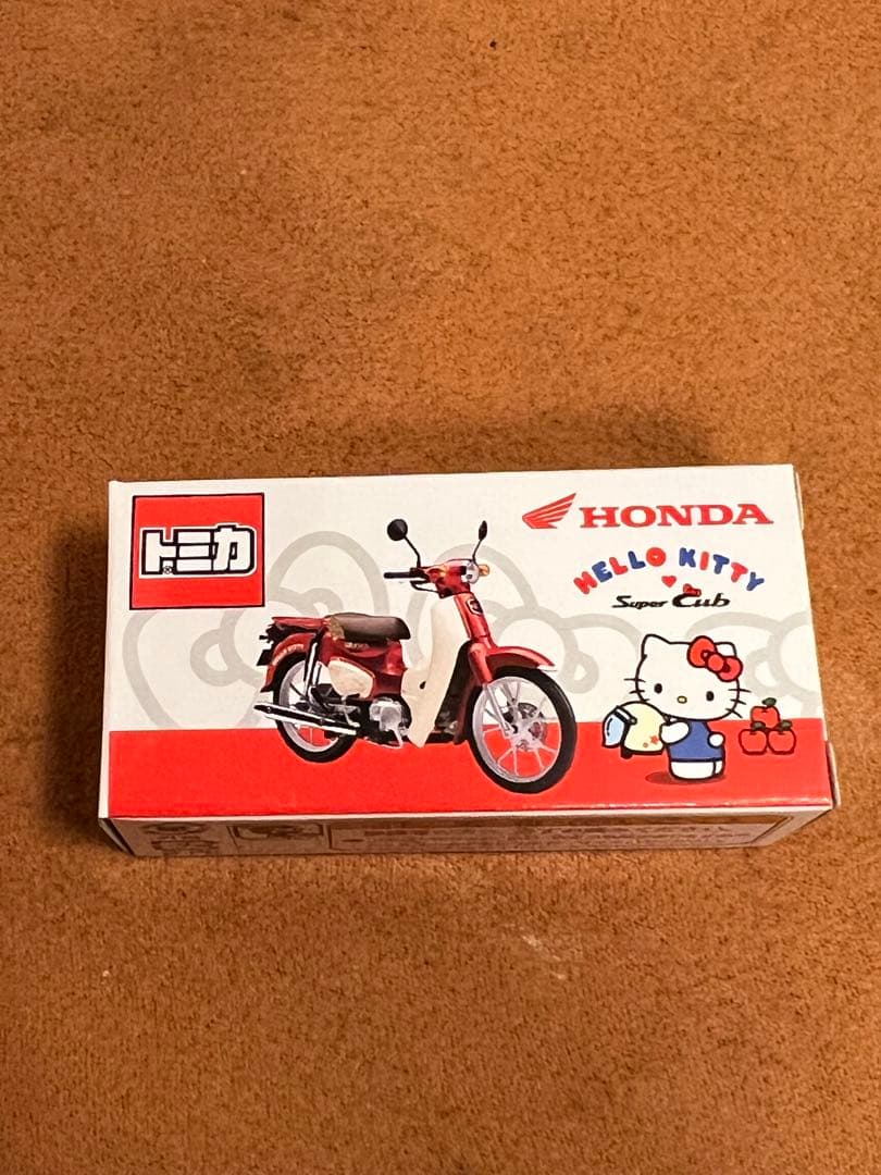 HONDA 純正　トミカ　HELLO KITTY ハローキティ スーパーカブ