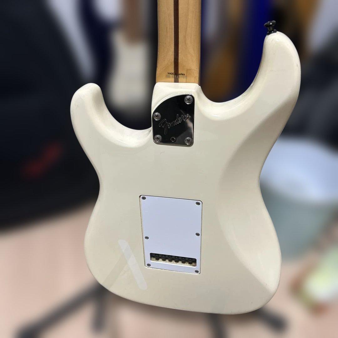 フェンダージャパン　ストラトキャスター　シリアルE fender japan