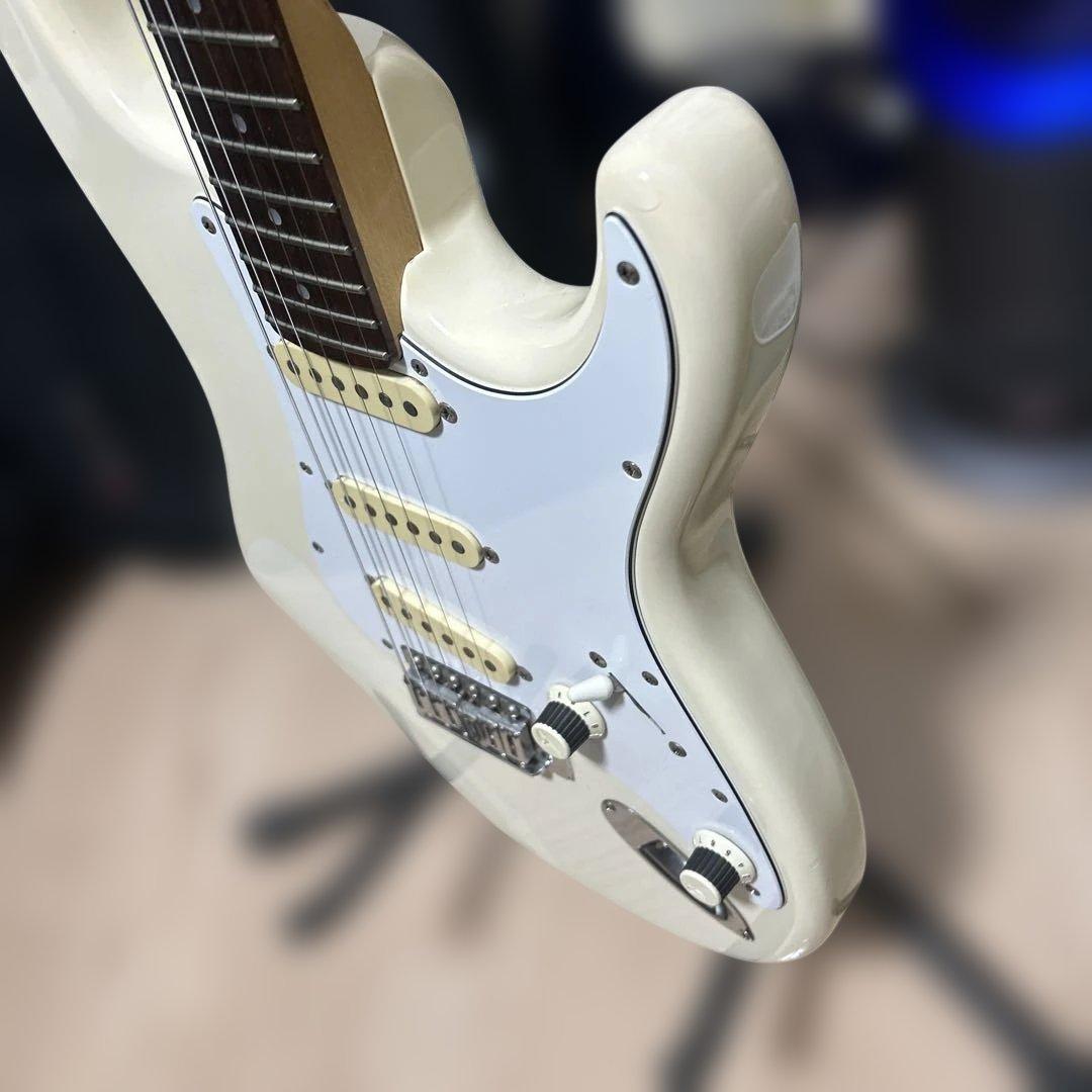 フェンダージャパン　ストラトキャスター　シリアルE fender japan