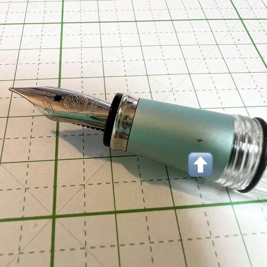 ニブ穴を星型にした ツイスビー ダイヤモンドミニ AL 細F 万年筆