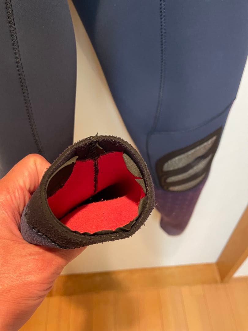 west フルスーツ 黒・紫