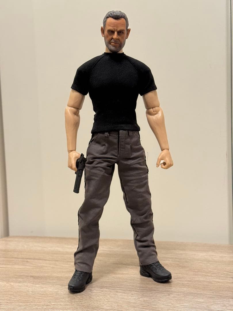 ショーン・コネリー　1/6 可動フィギュア