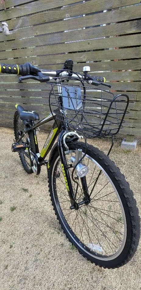 マウンテンバイク26インチ　 6段変速 ブラック/イエロー