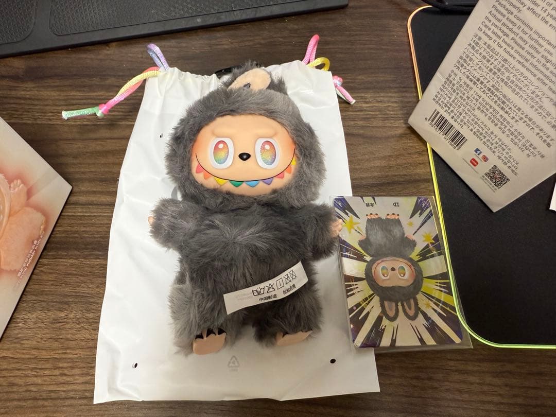 LABUBU Big into Energy シークレット　正規品　公式ストア